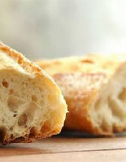 5 ΛΟΓΟΙ ΓΙΑ ΝΑ ΑΠΟΒΑΛΟΥΜΕ ΤΟ ΑΣΠΡΟ ΨΩΜΙ